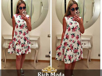 Платье свободного кроя 42-48, украшено фирменной лейбой Rich Moda , по