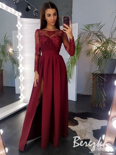 Платье макси с кружевным верхом Размер: S и М Ткань: кружево и костюмк Платье макси с кружевным верхом Размер: S и М Ткань: кружево и костюмк