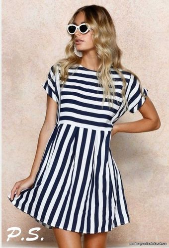 Платье свободного кроя ткань легкий трикотаж. размер Л- ХЛ серая и тем