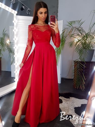 Платье макси с кружевным верхом Размер: S и М Ткань: кружево и костюмк Платье макси с кружевным верхом Размер: S и М Ткань: кружево и костюмк