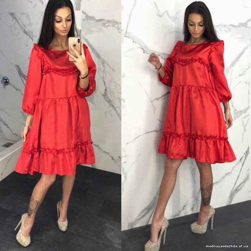 Платье свободного кроя с рюшами Цена 460 грн. Ткань шёлк Размер универ Платье свободного кроя с рюшами Цена 460 грн. Ткань шёлк Размер универ