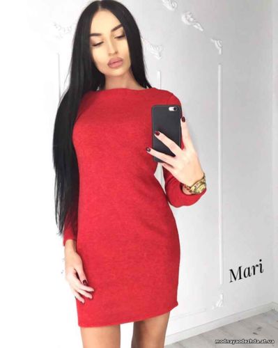 Тёплое мини платье из ангоры с добавлением змейки по всему рукаву Цена