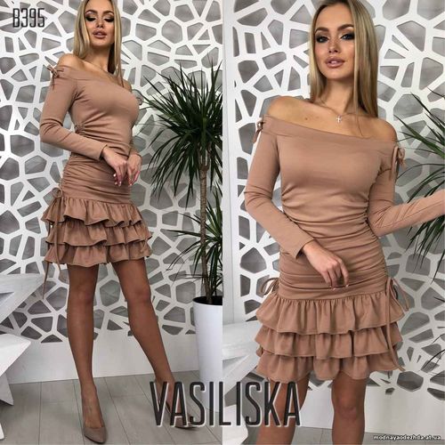 В395 Платье ткань трикотаж с-м 495 грн.