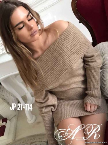 Туника хомут(Фабричный Китай) ткань вязка шерсть+акрил размер универса