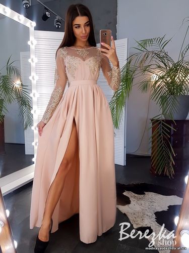 Платье макси с кружевным верхом Размер: S и М Ткань: кружево и костюмк Платье макси с кружевным верхом Размер: S и М Ткань: кружево и костюмк