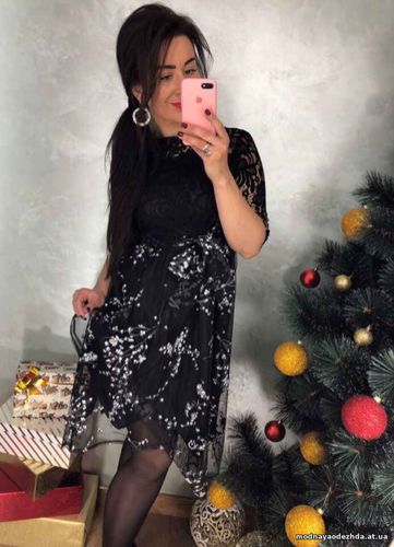 550грн НОВОГОДНИЙ ШОПИНГ НЕОБЫКНОВЕННЫЙ НАРЯД СОЧЕТАЮЩИЙ В СЕБЕ БЛАГОР