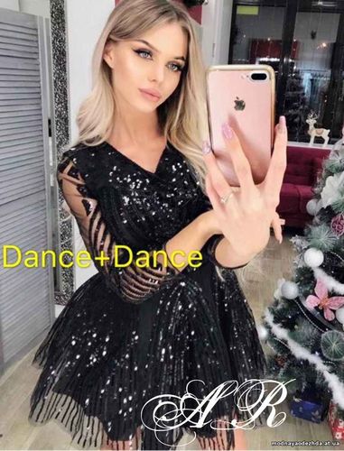 Платье (Фабричный Китай) качество люкс ткань паетка сзади змейка. длин