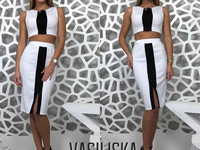 В149 костюм топ+юбка с черной вставкой, французский трикотаж размер с-