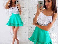 Костюмчик с шелковой маечкой Размер: С и М Ткань: костюмка габардин +