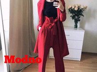 Новинка Потрясный костюм из брюк с высокой талией и широким фигурным п Новинка Потрясный костюм из брюк с высокой талией и широким фигурным п