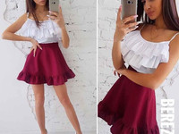 Костюмчик с шелковой маечкой Размер: С и М Ткань: костюмка габардин +