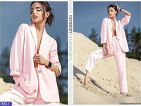 Цена: 695 грн. Размер: 46-48, 42-44, 44-46 Вид одежды: Костюмы модель: