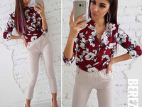 Стильный костюмчик Размер: С и М Ткань: креп-костюмка Цена костюма:  Ц