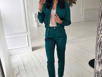 Самый любимый костюм всех инстамодниц из плотного королевского атласа