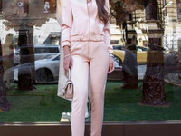 Самый любимый костюм всех инстамодниц из плотного королевского атласа