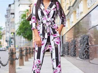 Костюм  цена 1070грн Размер S M L (XL 2XL+ $5.00 ) Ткань креп костюмка