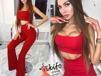 Костюм (брюки-клеш+топ) материал - креп-дайвинг размер единый с-м 490.