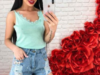 НОВИНКИ ЛЕТО ЭФФЕКТНЫЕ ДЖИНСОВЫЕ РВАННЫЕ ШОРТЫ УКРАШЕНЫ ПРИШИТЫМИ СТРА