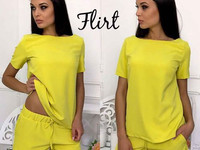 Костюм . Размер: 42-44 Ткань- креп- костюмка класса Люкс Цвета- мята,