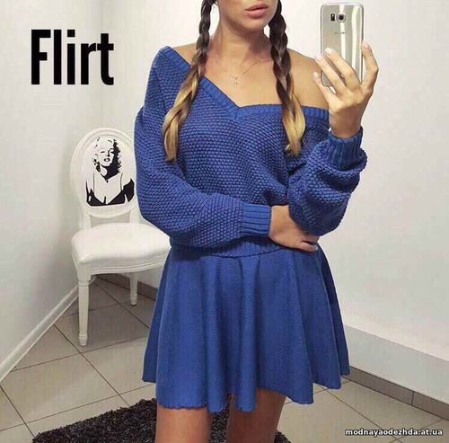 Костюм . Размер: 42-44 Ткань: машинная Вязка Цвета: мокко, джинс Цена Костюм . Размер: 42-44 Ткань: машинная Вязка Цвета: мокко, джинс Цена