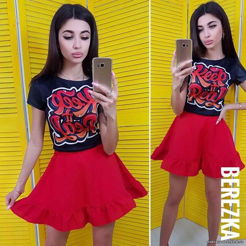 Костюмчик с пышной юбочкой Размер: С и М Ткань: костюмка габардин + да