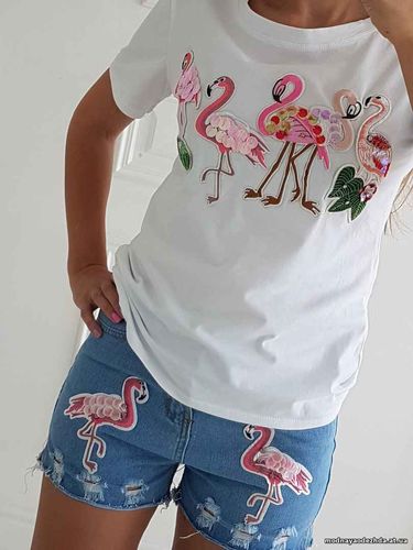 Джинсовый костюм Джидекорирован вышивкой размер С, М цена 595.00 грн. Джинсовый костюм декорирован вышивкой размер С, М цена 595.00 грн.