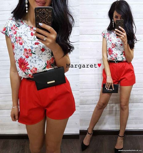 Костюм Блуза - ткань штапель Шорты - ткань коттон Размеры С и М .  Сум