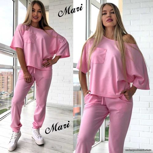 Костюм *карманчик* Цена 450.00 грн. Ткань трикотаж Размер 42/46 Цвет: Костюм *карманчик* Цена 450.00 грн. Ткань трикотаж Размер 42/46 Цвет: