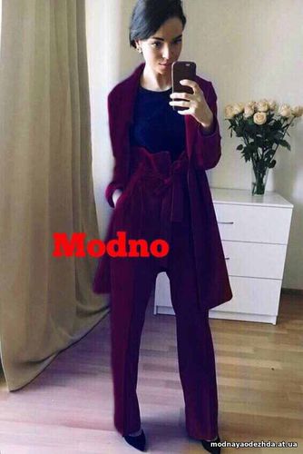 Новинка Потрясный костюм из брюк с высокой талией и широким фигурным п Новинка Потрясный костюм из брюк с высокой талией и широким фигурным п