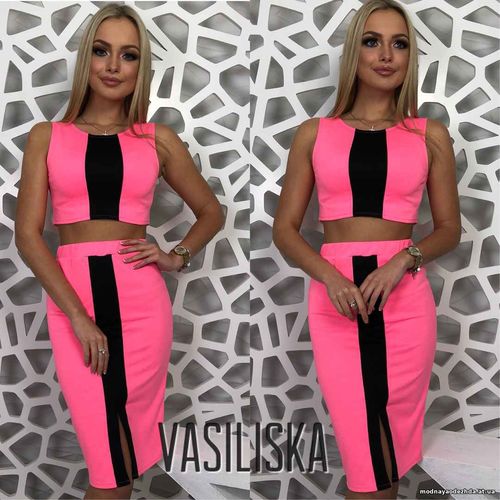 В149 костюм топ+юбка с черной вставкой, французский трикотаж размер с-