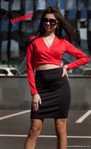 Костюм с юбкой,кофточка на завязке Ткань стрейч трикотаж Размер с м 43