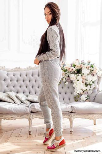 Костюм “Русана “ цвета хаки, серый, беж и фиолет длина брюк 103см, сви