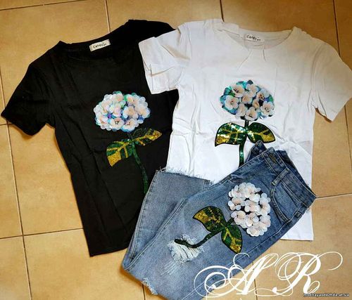 Костюм (Фабричный Китай) качество люкс джинсы +футболка рисунок нашивк