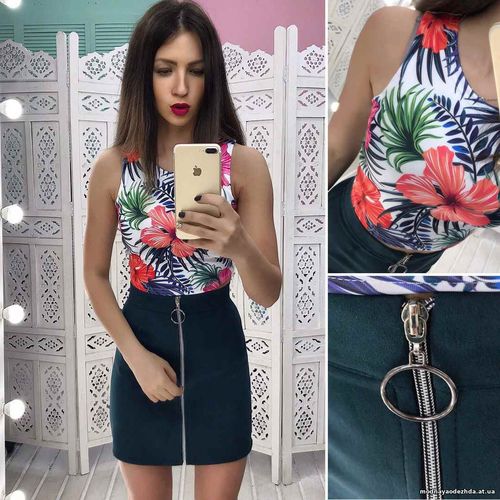 Костюмчик с замшевой юбочкой Размер: С и М Ткань: замш на дайвинге + д