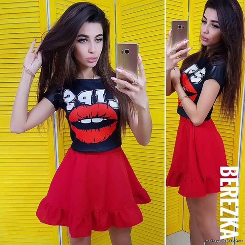 Костюмчик с пышной юбочкой Размер: С и М Ткань: костюмка габардин + да