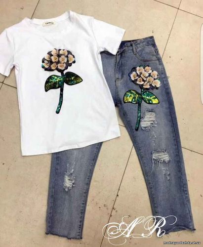 Костюм (Фабричный Китай) качество люкс джинсы +футболка рисунок нашивк Костюм (Фабричный Китай) качество люкс джинсы +футболка рисунок нашивк