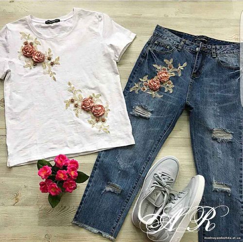 Костюм (Фабричный Китай) качество люкс джинсы +футболка рисунок апплик