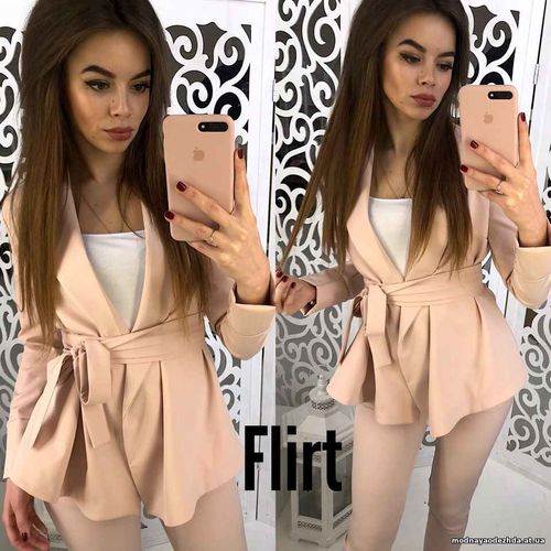 Костюм ( пиджак с поясом + брюки ) Цена: 710 грн. Размер: S и M Ткань: