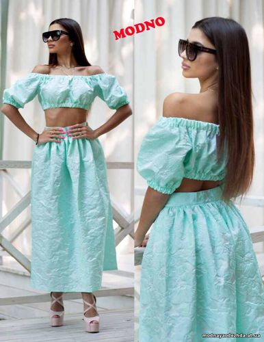 Нереально красивый костюм из летнего жаккарда с красивыми набитыми цве