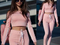 Новиночка Универсальный летний костюмчик в стиле спорт шик с голыми пл