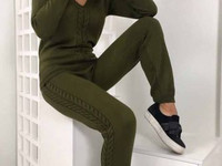 Костюм Цена:750 грн. Размер:42-44 Ткань: машинная вязка, состав : 40%