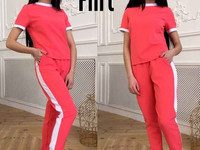 Костюм ,, Стиль ‘’ . Размер: 42-44 Ткань: креп-костюмка Цвета: коралл,