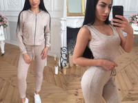 Костюм тройка Ткань-Ангора Размеры С М Цена 620 грн.