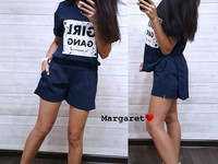 Костюм Ткань креп-дайвинг + нашивка Размеры С (42-44) и М (44-46) Футб