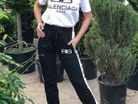 СТИЛЬНЫЙ И ЭФФЕКТНЫЙ СПОРТИВНЫЙ КОСТЮМ ОТЛИЧНОГО КАЧЕСТВА ТОНКИЙ ДЫШАЩ