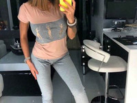 КОСТЮМ “AFRIKA” стрейчевый хлопок,декорирован золотистой вышивкой 410г