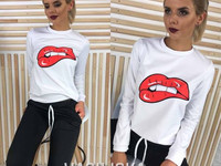 В63 Костюм губы ткань джерси размер с-м 470.00 грн.