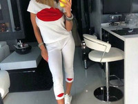 NEW КОСТЮМ ФУТБОЛКА/БРИДЖИ УКРАШЕНЫ НАШИВКОЙ «LIPS” ТРИКОТАЖ ХЛОПОК/ЭЛ