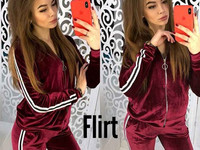 Костюм ( кофта с капюшоном + штаны) Цена : 760 грн. Размер: 42-44 Ткан