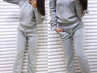 Костюм Ткань- Вязка шерсть с акрилом Размер 42-46 Цена 595 грн.